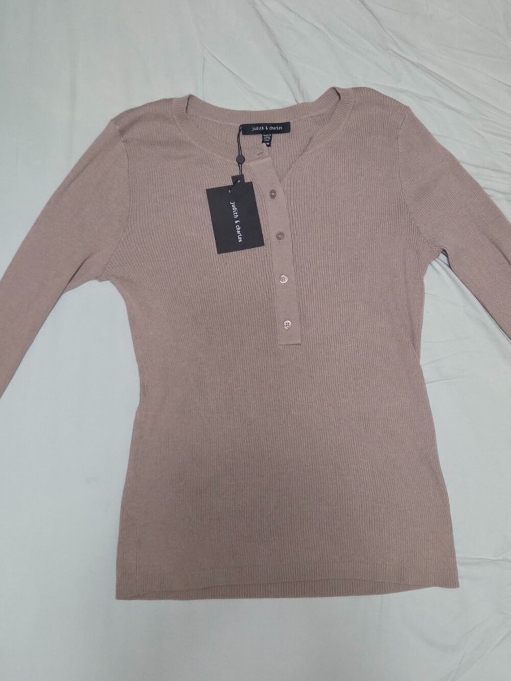 Judith & Chalres Salina Pullover Medium Brand New